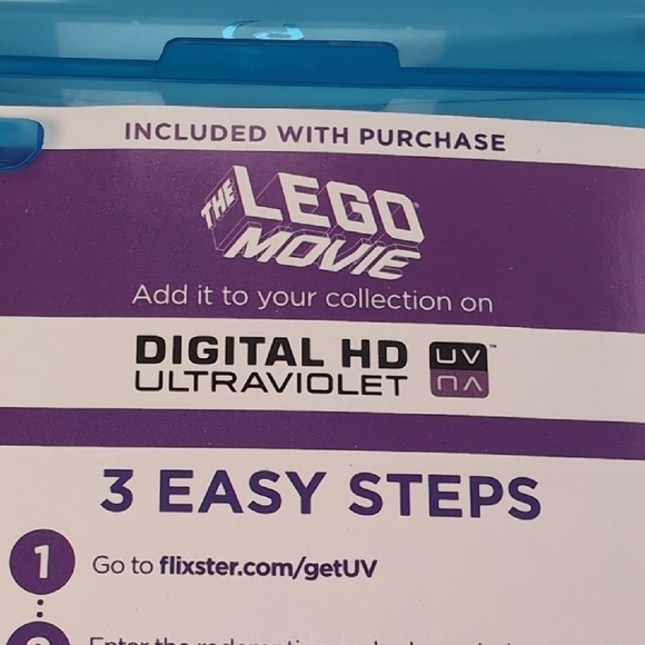 LEGO Movie Blu-ray with Colorful Cover - Picture 4 of 4